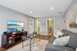 116 Carol Pl, Wayne, NJ 07470 - Photo 25