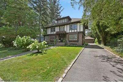 20 Euclid Avenue, Maplewood, NJ 07040 - Photo 1