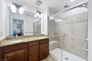 308 Parkview Ln, Rockaway Township, NJ 07866 - Photo 23