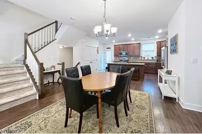 308 Parkview Ln, Rockaway Township, NJ 07866 - Photo 9