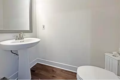 308 Parkview Ln, Rockaway Township, NJ 07866 - Photo 17