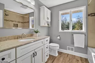 77 Meadow Run Dr, Montgomery Township, NJ 08558 - Photo 19