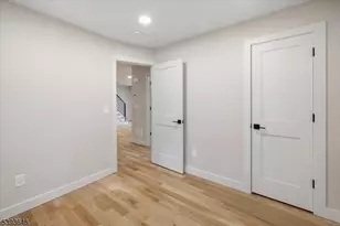 355 Rea Ave, Hawthorne, NJ 07506 - Photo 19