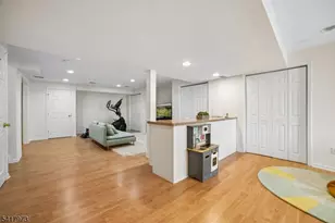 266 Patriot Hill Dr, Bernards Township, NJ 07920 - Photo 35