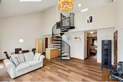 8 Baily Bunion Ct #2, Vernon, NJ 07462 - Photo 3