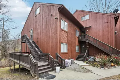 8 Baily Bunion Ct #2, Vernon, NJ 07462 - Photo 1