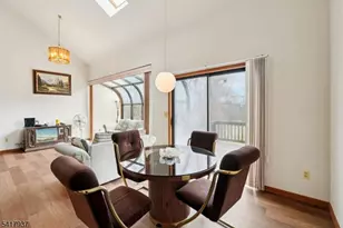 8 Baily Bunion Ct, Vernon, NJ 07462 - Photo 5