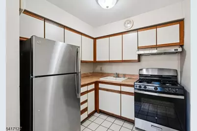 19 Savage Rd, B #6, Denville, NJ 07834 - Photo 9