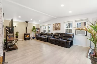 23 Mark Dr, High Bridge, NJ 08829 - Photo 11