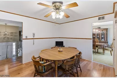 12 Dorchester Ave, Cranford Township, NJ 07016 - Photo 9