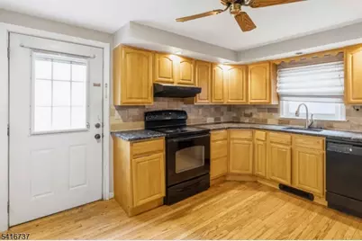 125 Minnehaha Blvd, Parsippany, NJ 07034 - Photo 7