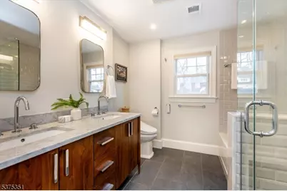 22 Broadview Ave, Maplewood, NJ 07040 - Photo 21