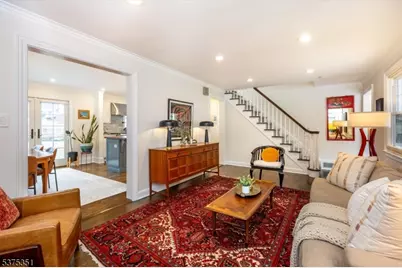 22 Broadview Ave, Maplewood, NJ 07040 - Photo 7