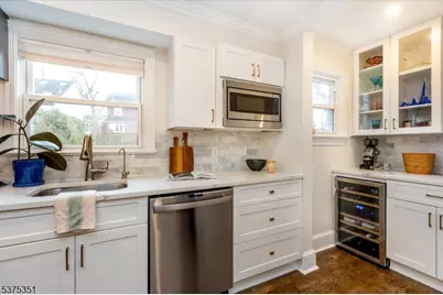 22 Broadview Ave, Maplewood, NJ 07040 - Photo 13