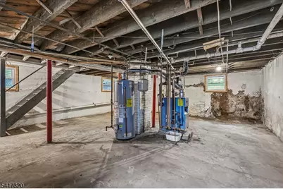 1 Baltusrol Pl, Summit, NJ 07901 - Photo 23