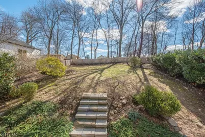 34 Thomas St, Caldwell, NJ 07006 - Photo 21