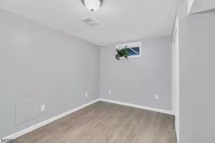 4 Toledo Ct, Hopatcong, NJ 07843 - Photo 37