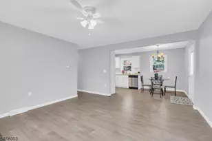 4 Toledo Ct, Hopatcong, NJ 07843 - Photo 5