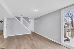 4 Toledo Ct, Hopatcong, NJ 07843 - Photo 29