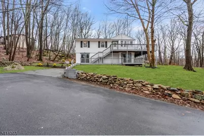 4 Toledo Ct, Hopatcong, NJ 07843 - Photo 41