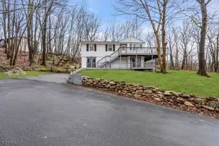 4 Toledo Ct, Hopatcong, NJ 07843 - Photo 41