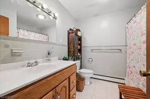 105 Andover Sparta Rd, Andover Township, NJ 07860 - Photo 21