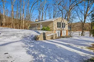 6 Tomahawk Trail, Jefferson Township, NJ 07849 - Photo 5