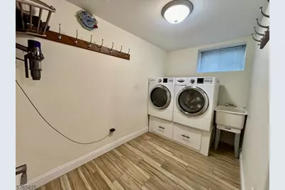 126 McKinley Ave, East Hanover Township, NJ 07936 - Photo 27