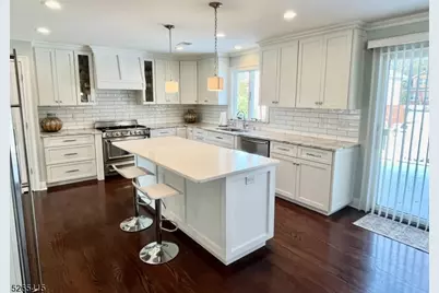 126 McKinley Ave, East Hanover Township, NJ 07936 - Photo 5