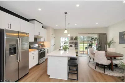 14 Saw Mill Circle, Hackettstown, NJ 07840 - Photo 5