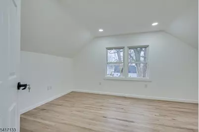418 E 5th Ave, Roselle, NJ 07203 - Photo 19