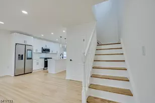 418 E 5th Ave, Roselle, NJ 07203 - Photo 15