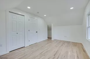 418 E 5th Ave, Roselle, NJ 07203 - Photo 17