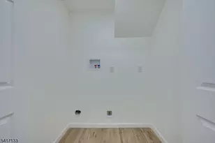 418 E 5th Ave, Roselle, NJ 07203 - Photo 21