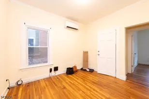 579 Nassau St, City Of Orange Twp., NJ 07050 - Photo 17