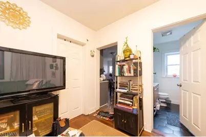 579 Nassau St, City Of Orange Twp., NJ 07050 - Photo 7