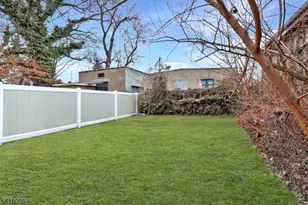 579 Nassau St, City Of Orange Twp., NJ 07050 - Photo 25