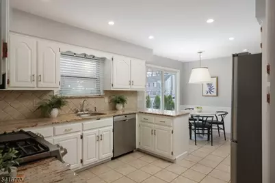 2 Doris Parkway, Westfield, NJ 07090 - Photo 9