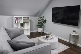 633 Thomas Blvd, East Orange, NJ 07017 - Photo 3