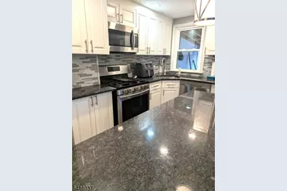 651 Crescent Dr, Bound Brook, NJ 08805 - Photo 5