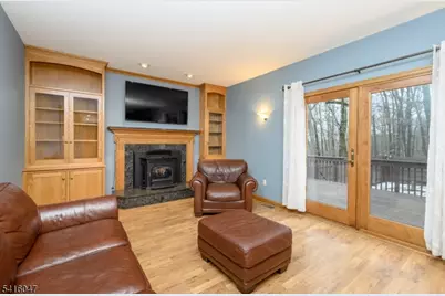 3 Tara Ct, Hardwick Township, NJ 07825 - Photo 13