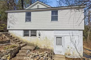 10 Minnehaha Path, Lincoln Park, NJ 07035 - Photo 1