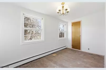 10 Minnehaha Path, Lincoln Park, NJ 07035 - Photo 15