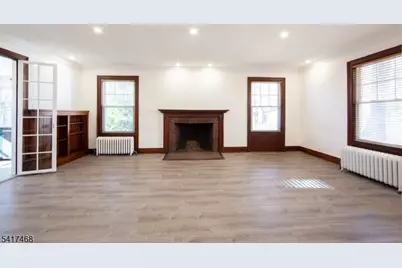 395 Claremont Ave #1, Montclair, NJ 07042 - Photo 3