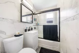 627 A Britton St, Elizabeth, NJ 07202 - Photo 15