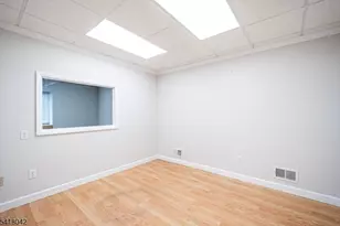 324 Ringwood Ave, Pompton Lakes, NJ 07442 - Photo 15