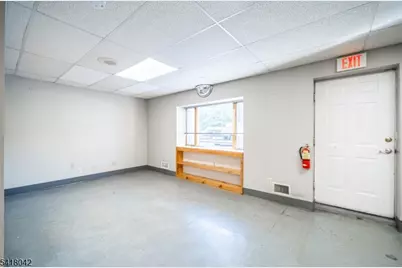 324 Ringwood Ave, Pompton Lakes, NJ 07442 - Photo 17