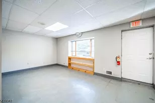 324 Ringwood Ave, Pompton Lakes, NJ 07442 - Photo 17