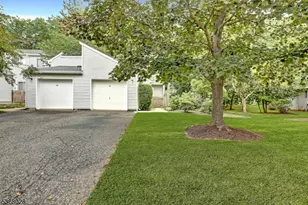 15 Krenkel Ct, Raritan Township, NJ 08822 - Photo 1