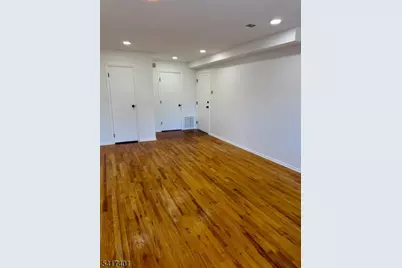 15 College Dr #15, Edison, NJ 08817 - Photo 3